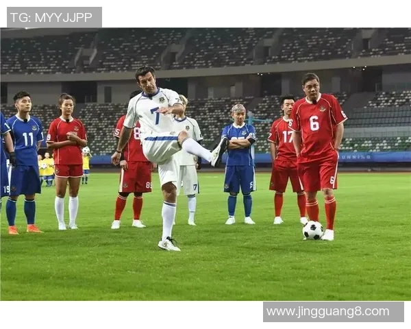 奔跑吧的足球明星们在绿茵场上追逐梦想与荣耀的旅程