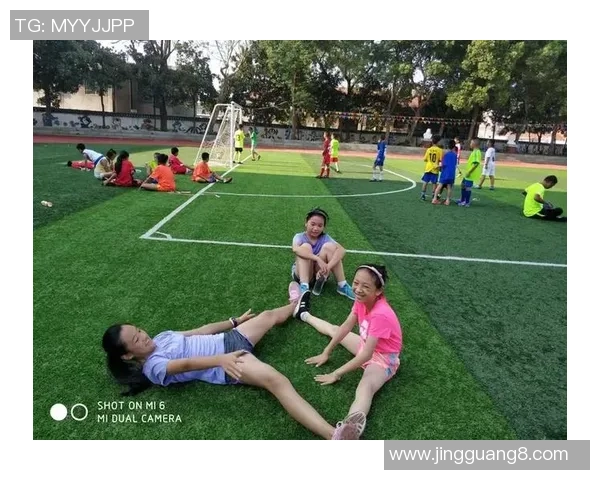 李静专访：从绿茵场到人生舞台的足球故事与心路历程