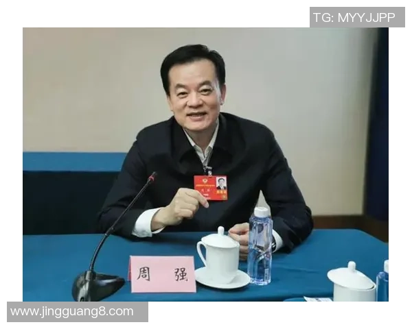 专访周强:探讨足球成功背后的秘诀与未来发展方向 专访周强:探讨足球成功背后的秘诀与未来发展方向