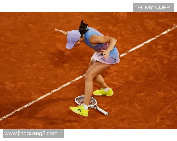 聚焦网球战术解析:上海网球队如何提升比赛竞争力与团队协作 聚焦网球战术解析:上海网球队如何提升比赛竞争力与团队协作